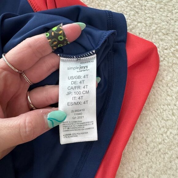 Toddler Boys Carters Long Sleeve Rash Guard 4T - Picture 3 of 4